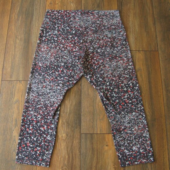 Lululemon Align Crop size 12 *GUC - Picture 9 of 13